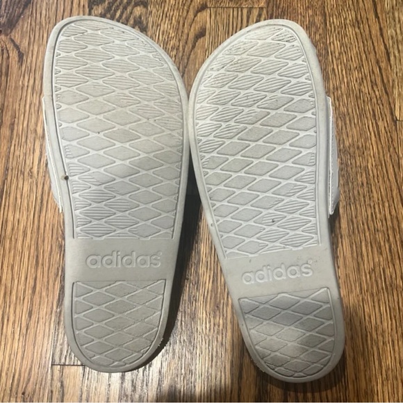 Slides - Picture 3 of 3